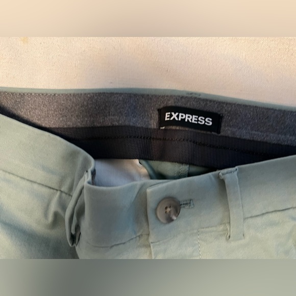 Express shorts - Picture 3 of 3